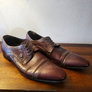 Genio | Embossed Leather Cap-Toe Derby